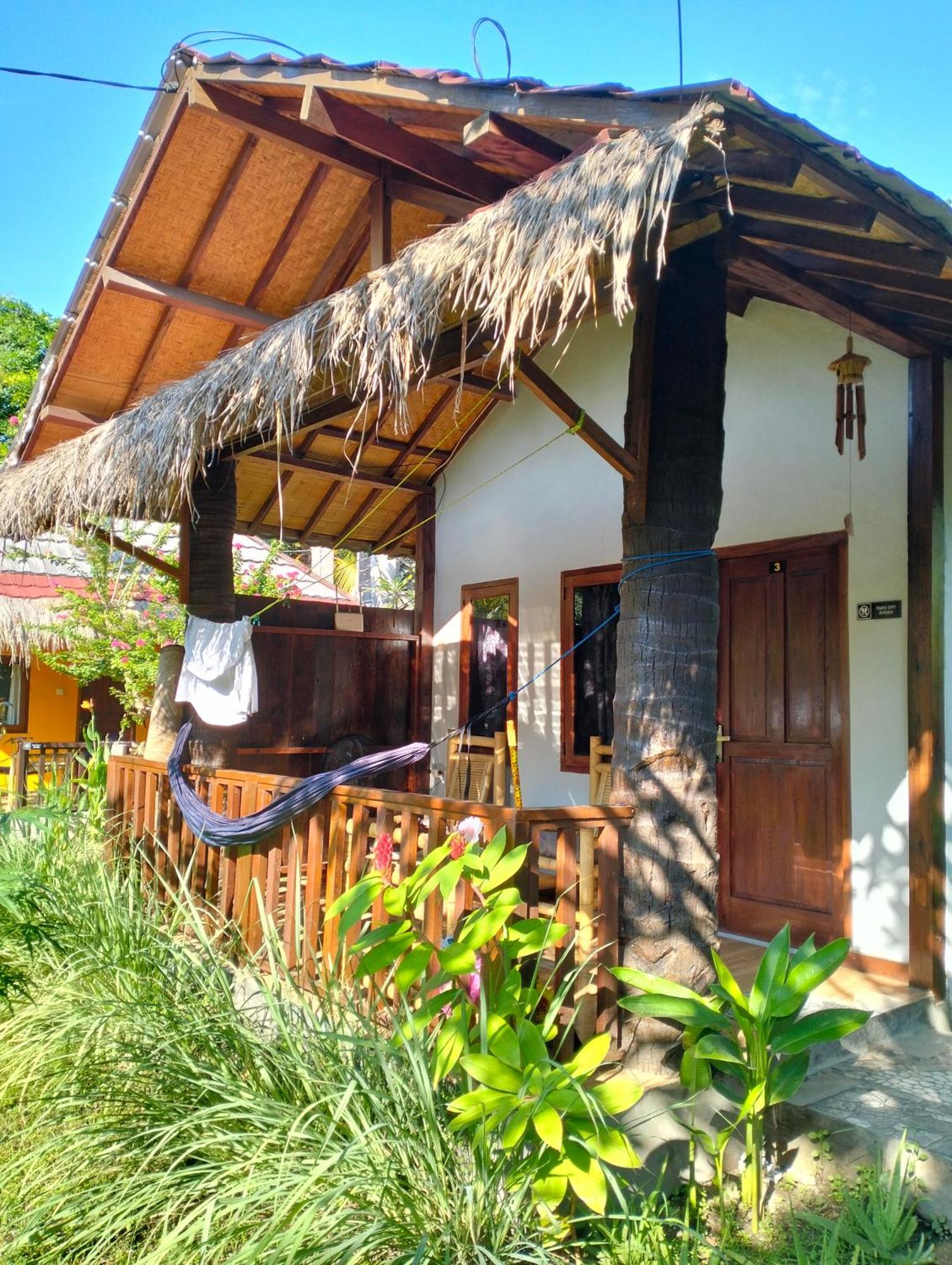 Tangga Bungalows Гілі-Аїр Номер фото
